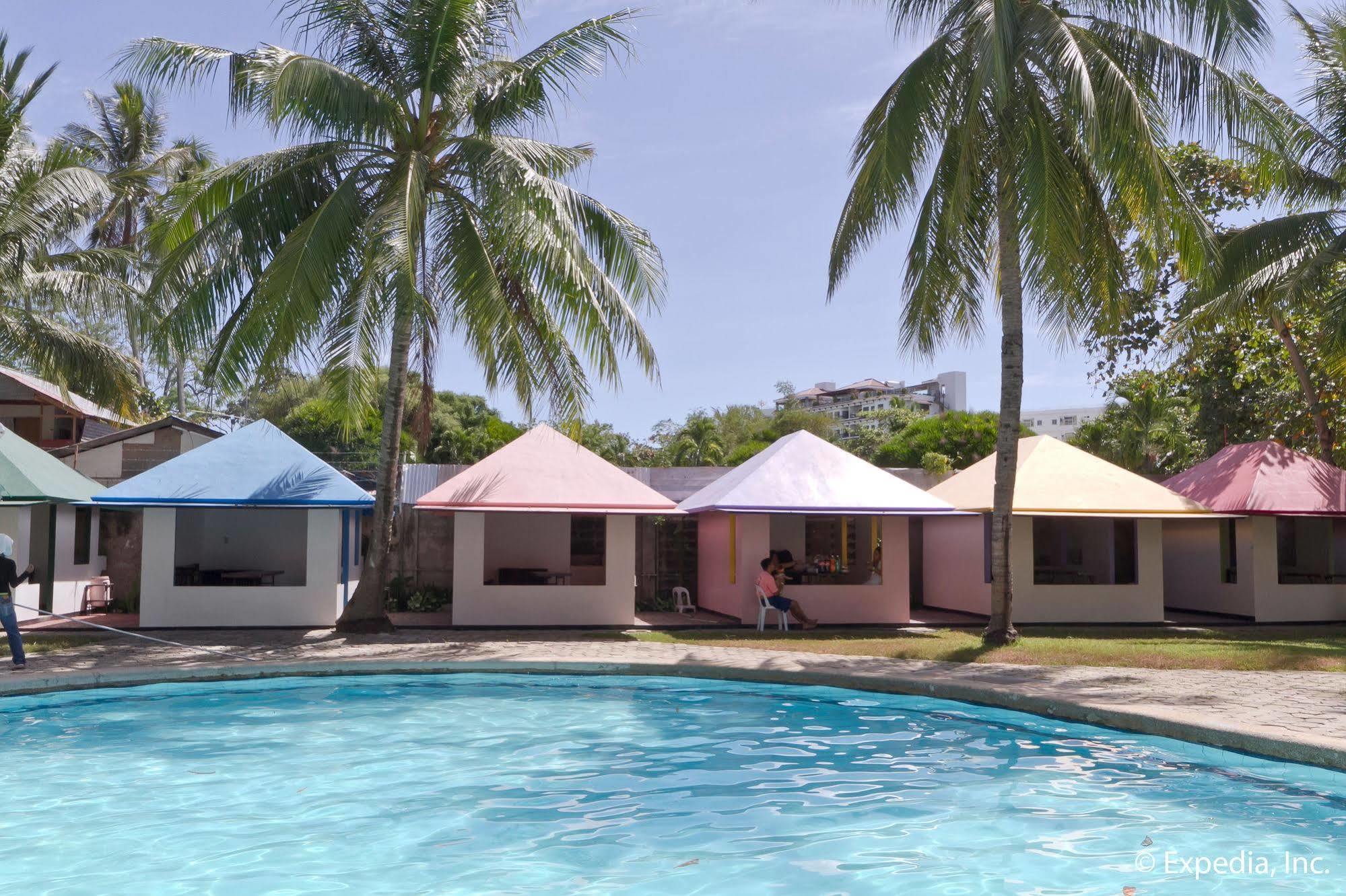 Egi Resort & Hotel Lapu-Lapu City Exterior photo